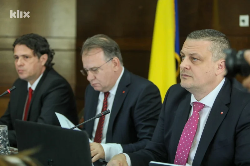 Vlada FBiH zakazala hitnu sjednicu o fiskalnoj reformi