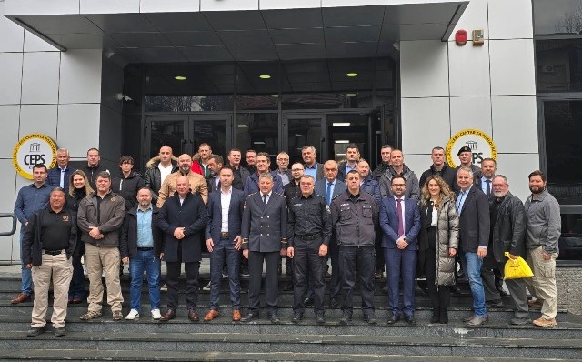 Započela obuka na temu ” Aktivni naoružani napadač”