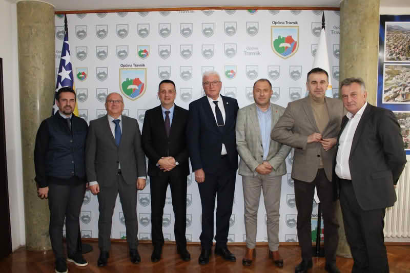 Ministar Lakić u posjeti lokalnim zajednicama u SBK: Želja za gasifikacijom je velika