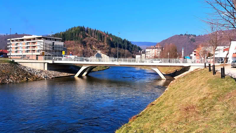 Upozoravamo na oprez prilikom prelaska mostova i nadvožnjaka