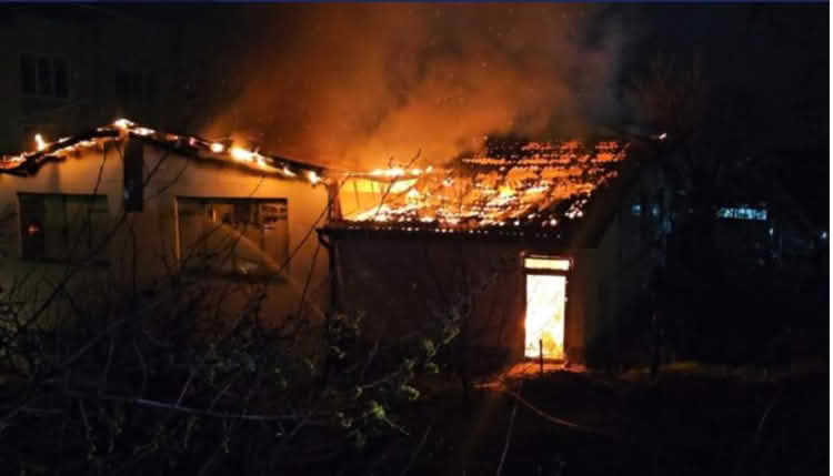 Preko 50 mrtvih: Objavljen snimak požara u klubu u S. Makedoniji, stradali mladi