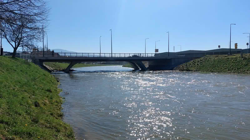 Sunčano i vedro