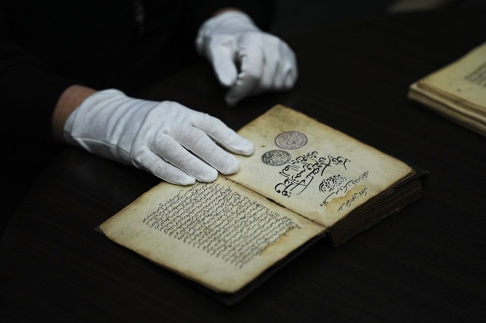 Čuvar pisanog blaga: Gazi Husrev-begova biblioteka čuva rukopis star 900 godina