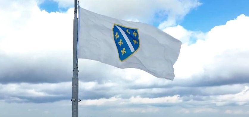 Na današnji dan prije 33 godine usvojena zastava i grb RBiH