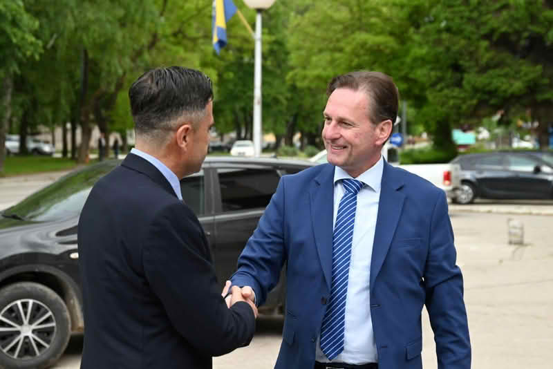 Ministar Hrnjić posjetio Bugojno: Podrška projektima u sektorima vodoprivrede i poljoprivrede