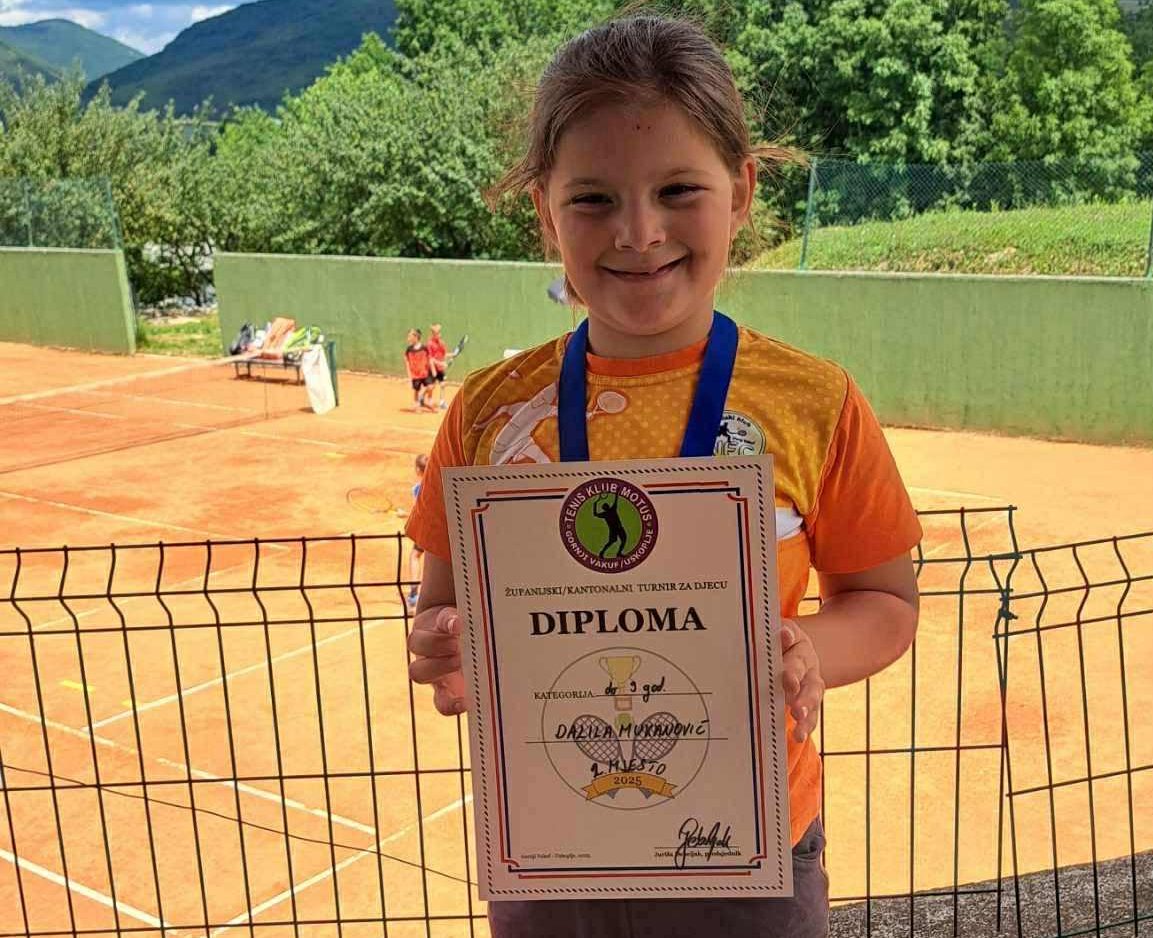 Dalila Mukanović osvojila drugo mjesto na teniskom turniru u Gornjem Vakufu-Uskoplju