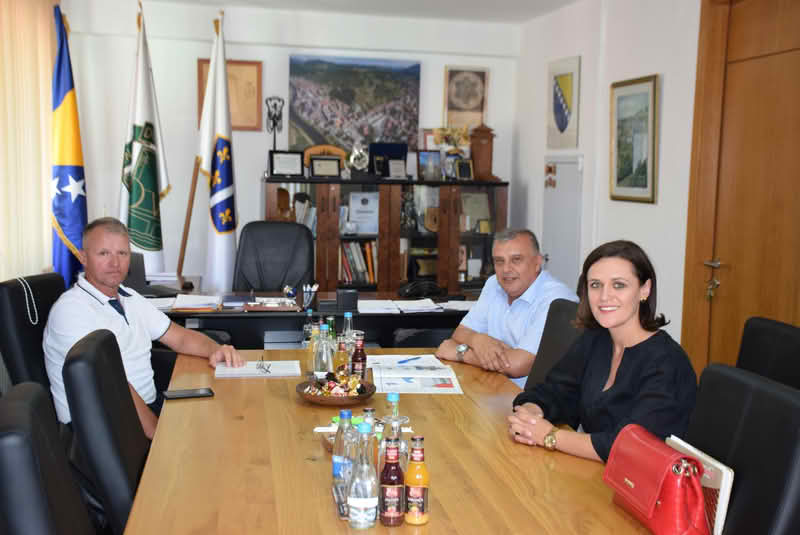 Potpisan ugovor za radove na Sportskoj dvorani u Donjem Vakufu