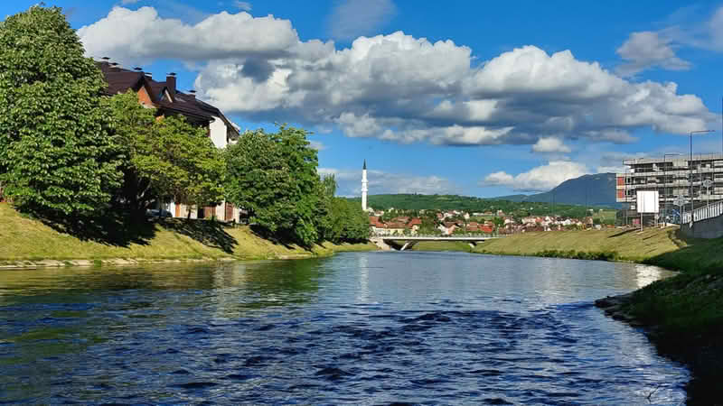 infobugojno.ba – Sretan Dan općine Donji Vakuf svim građankama i građanima