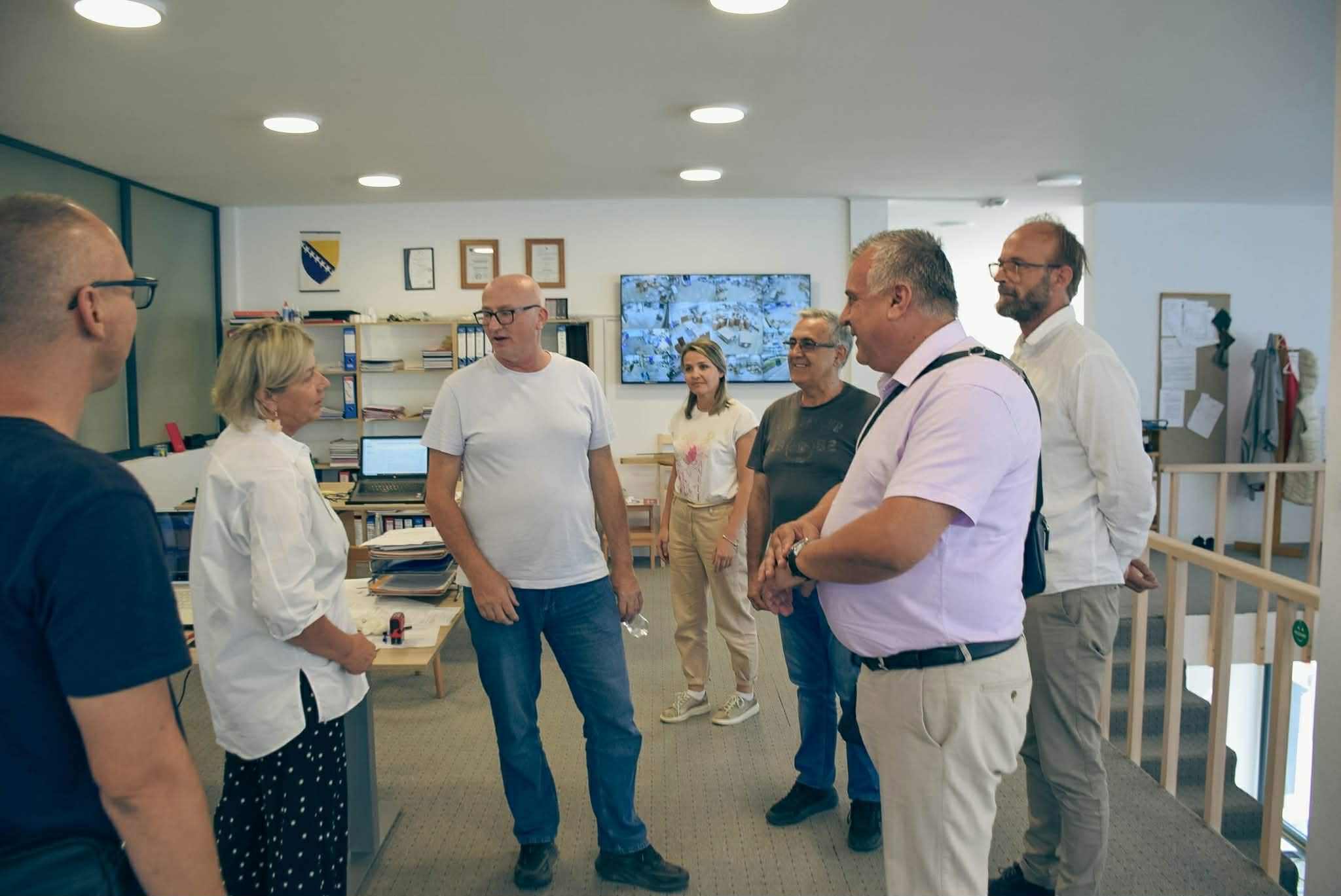 Direktor “Elektrodistribucije” Travnik u posjeti Donjem Vakufu: U fokusu modernizacija mreže i stabilnije snabdijevanje