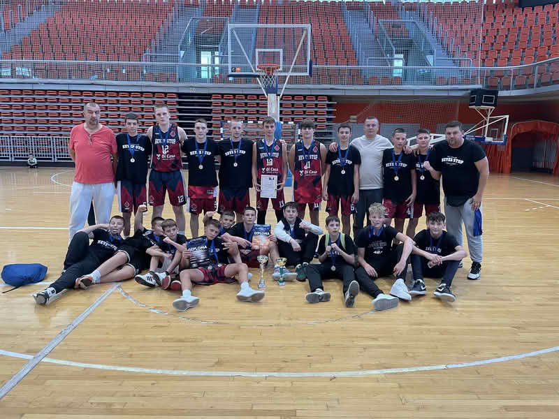 ŠK “Never Stop” Donji Vakuf osvojila jedno zlato i jedno srebro na “Kengur kupu” u Zenici