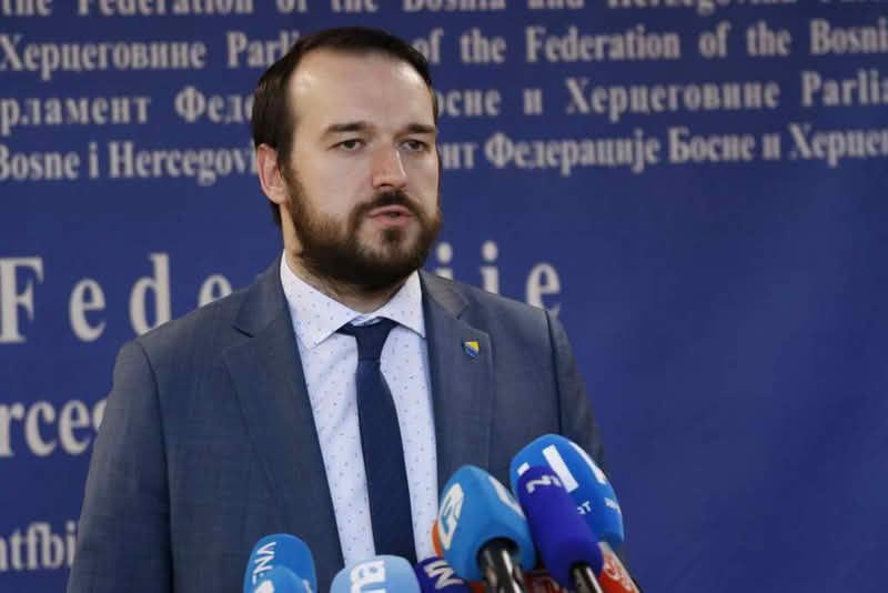 Od 1. septembra nove tarife struje u FBiH: Čavalić tvrdi da je to kazna za nosioce nataliteta