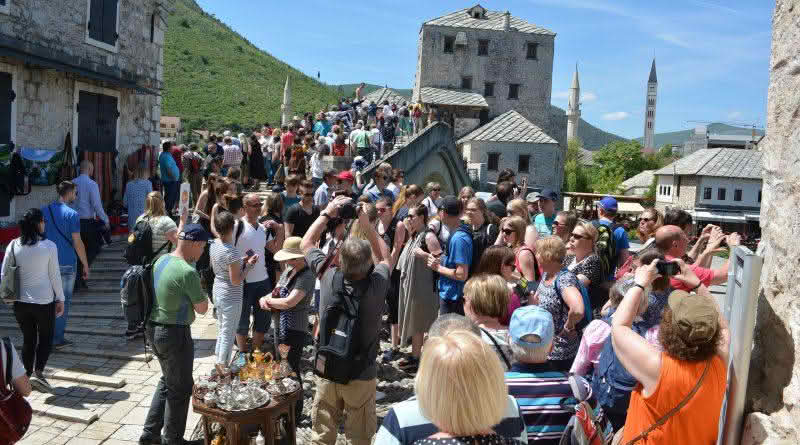 BiH u prvom polugodištu bilježi rast broja turista, najviše iz Hrvatske, Srbije i Turske