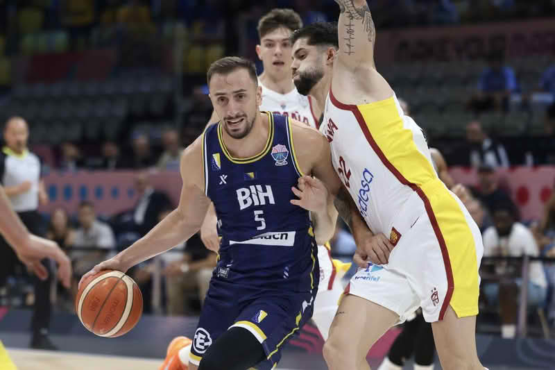 Košarkaši BiH danas napadaju četvrtfinale Eurobasketa