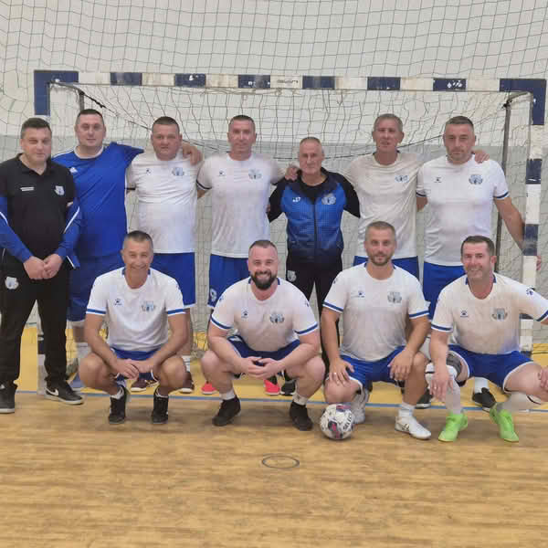 Ekipa “Veterani FK Radnik 1927” osvojila drugo mjesto na turniru u Gornjem Vakufu/Uskoplju